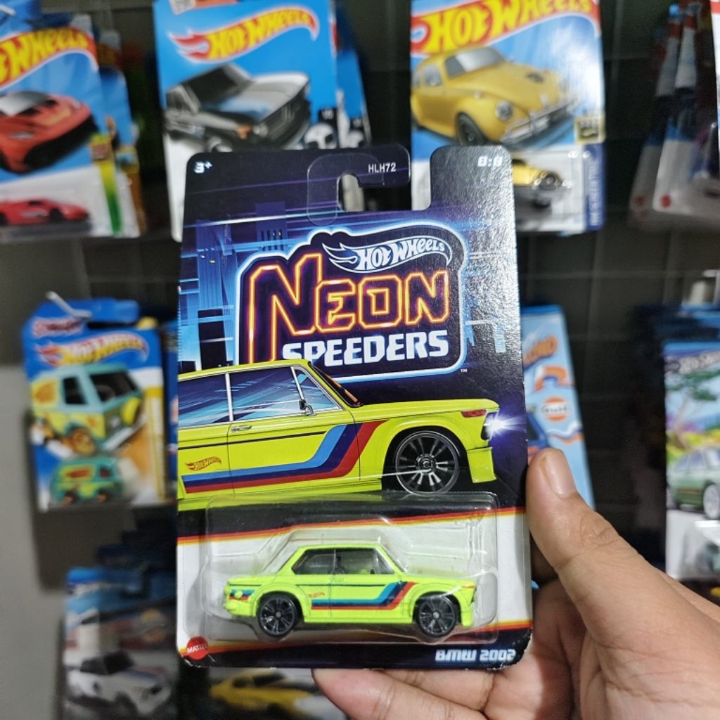Hot Wheels Neon Speeders BMW 2002