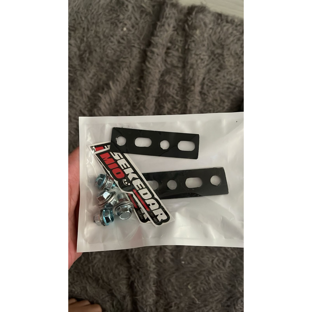 BREKET COVER KNALPOT XEON PNP NMAX, LEXI, AEROX