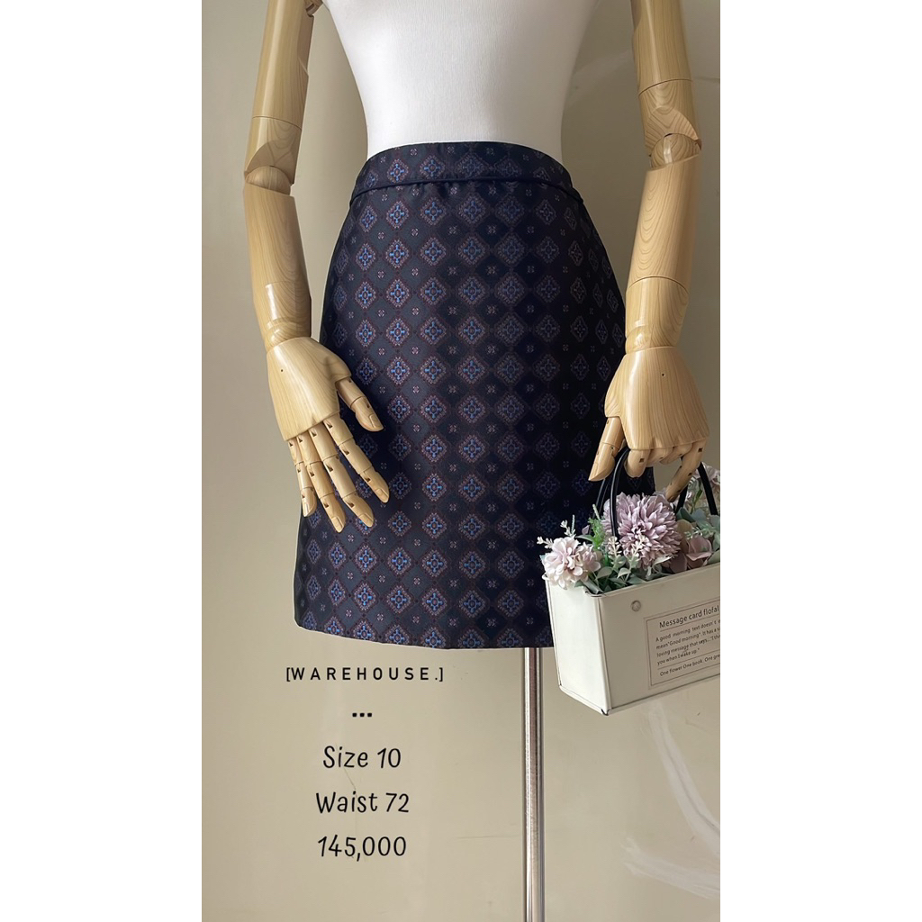 Rok mini pendek jaquard premium furing hitam motif abstrak mewah keren pesta preloved warehouse orig