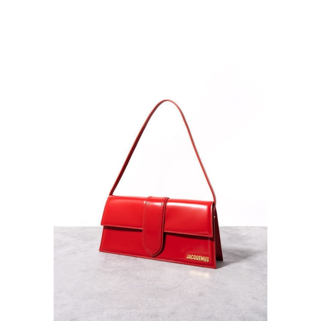 Jacquemus Le bambino long patent leather Red