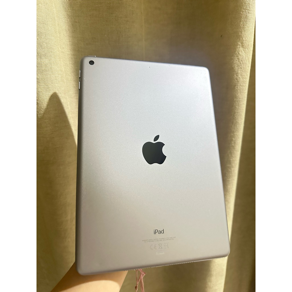 wts ipad generasi 6, ipad6, gen 6 second