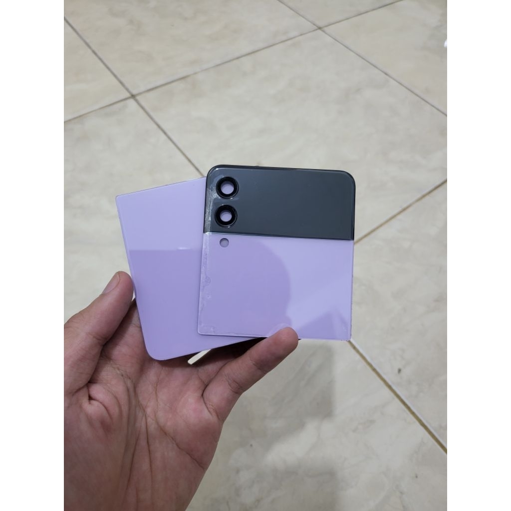 lcd depan kecil z flip 3