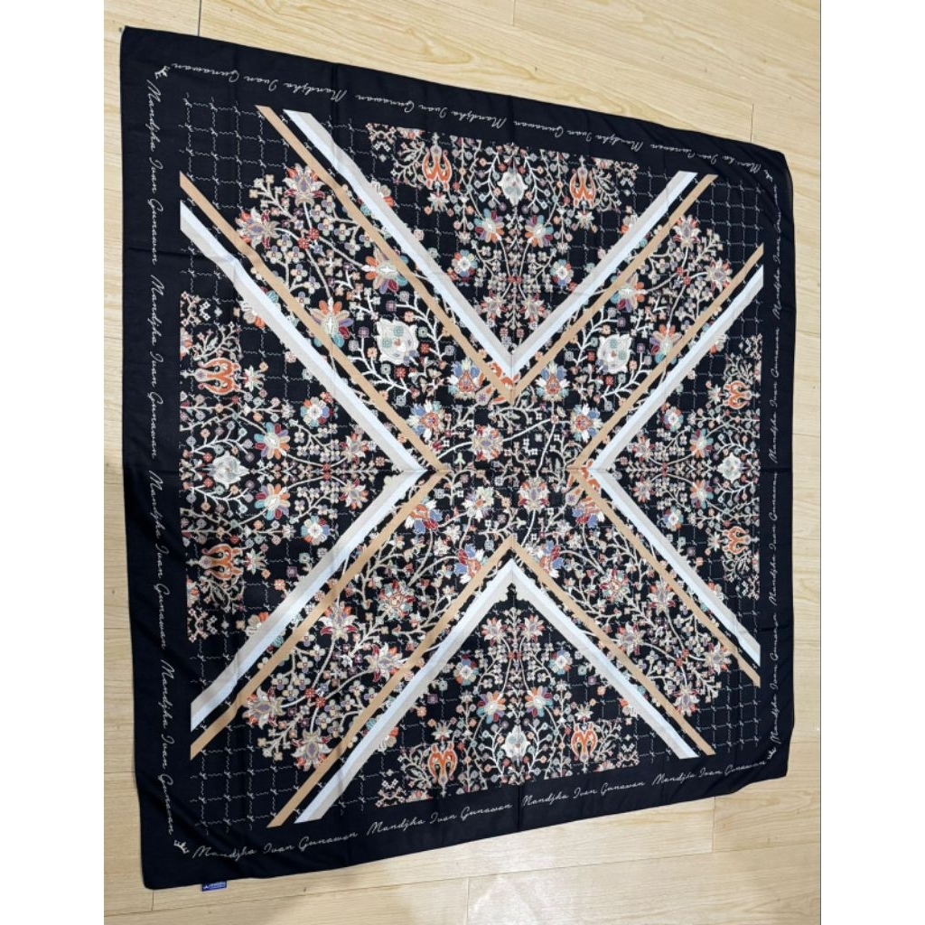 Mandjha by Ivan Gunawan Scraf Preloved