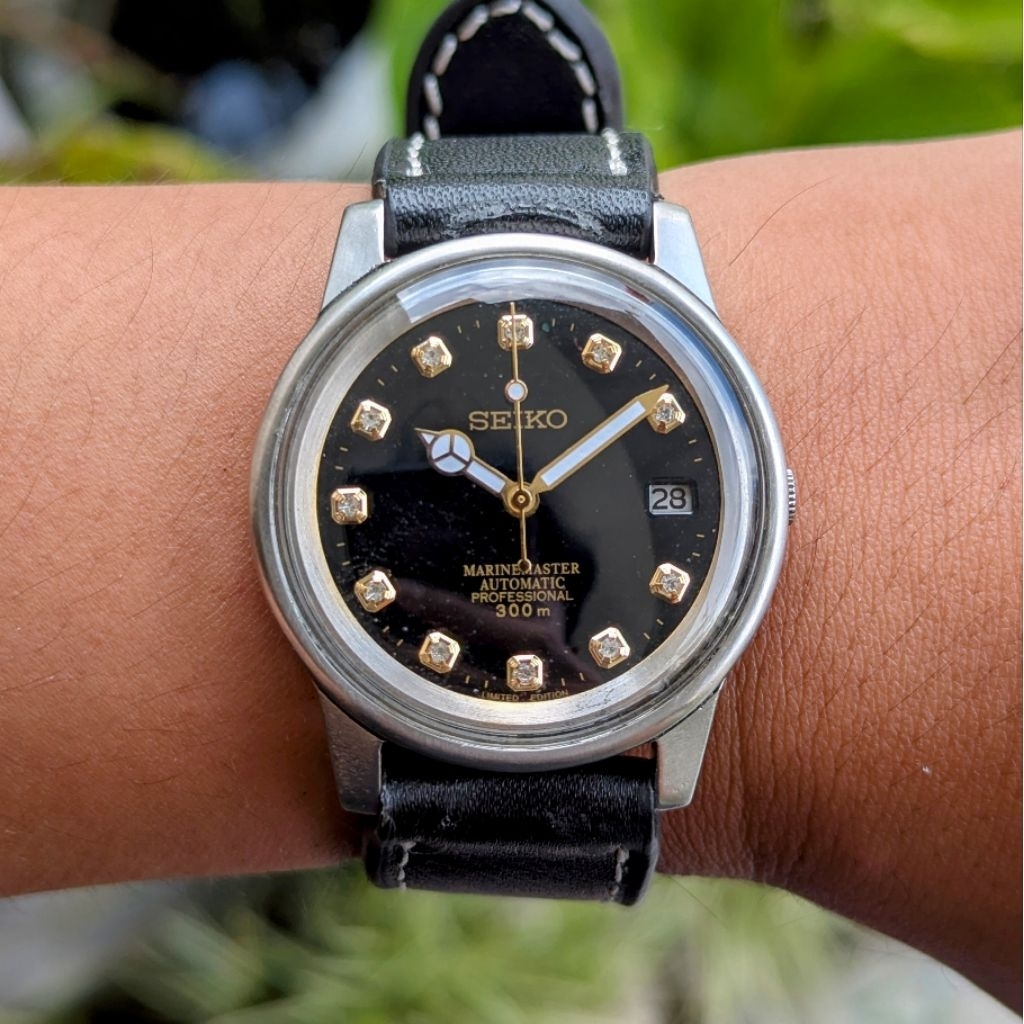 Seiko 5 Automatic Datejust Black Gold