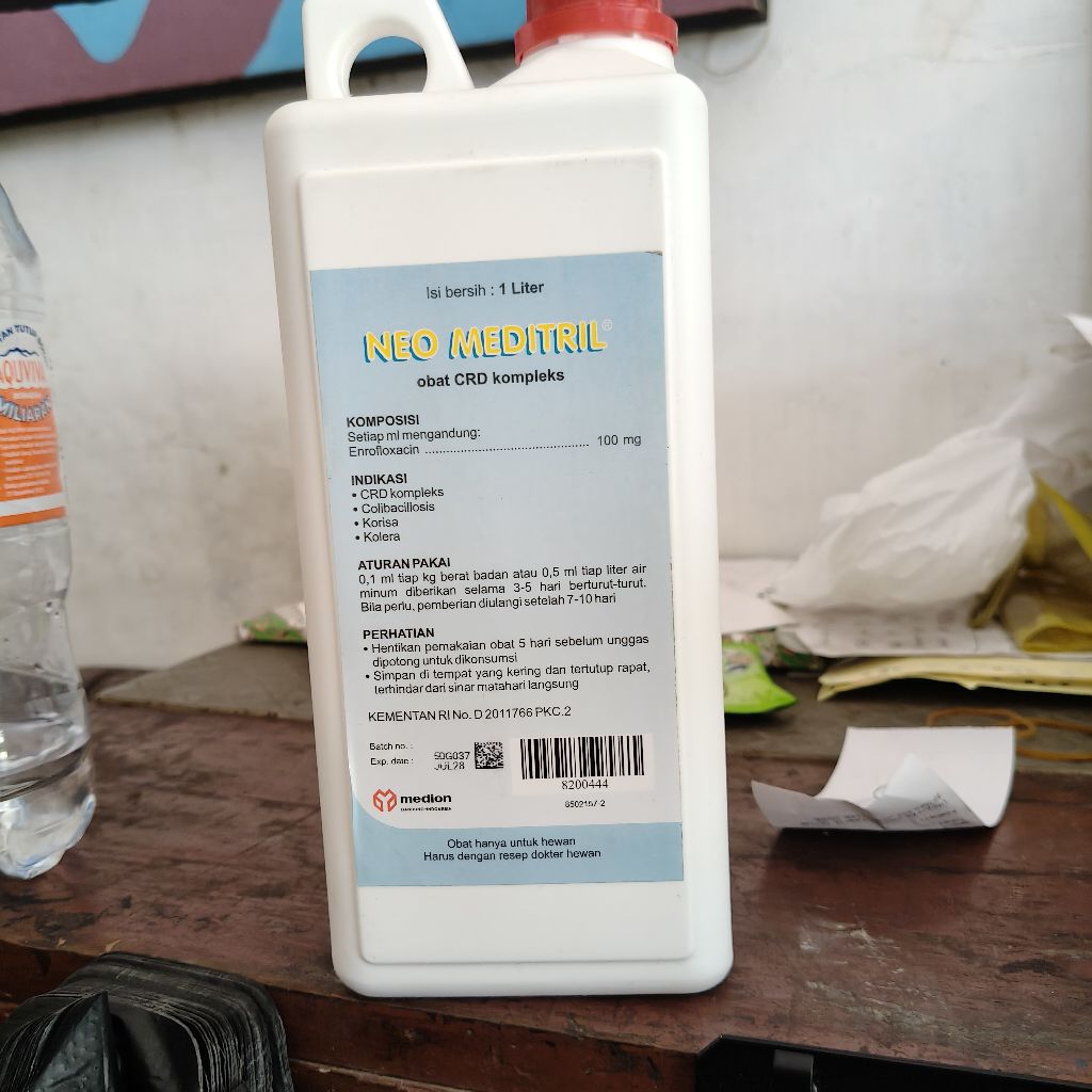 NEO MEDITRIL 1 liter obat pilek, Ngorok, CDR Unggas