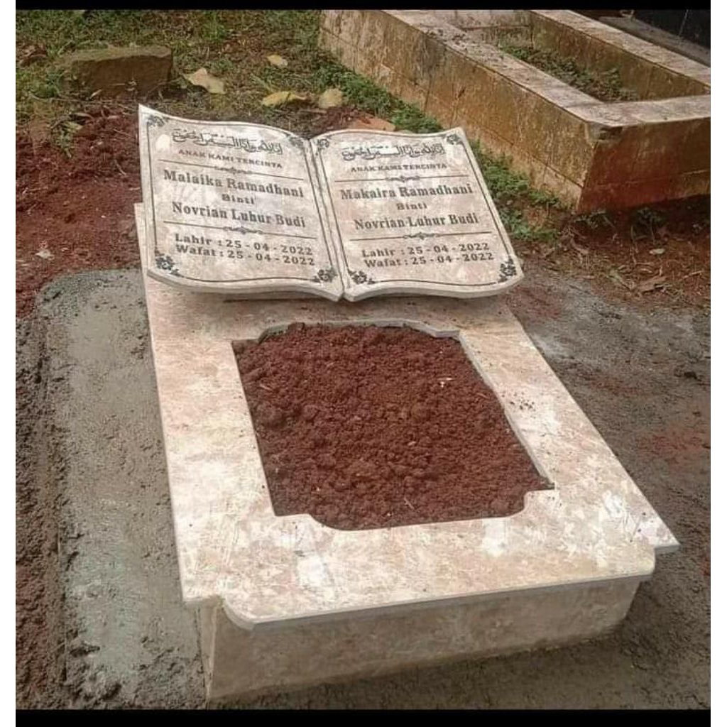 bangunan makam bayi 35x60
