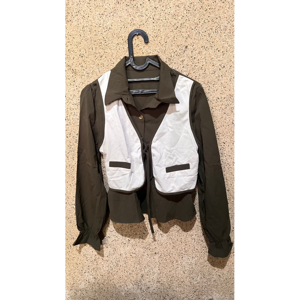 blouse dark green (army)