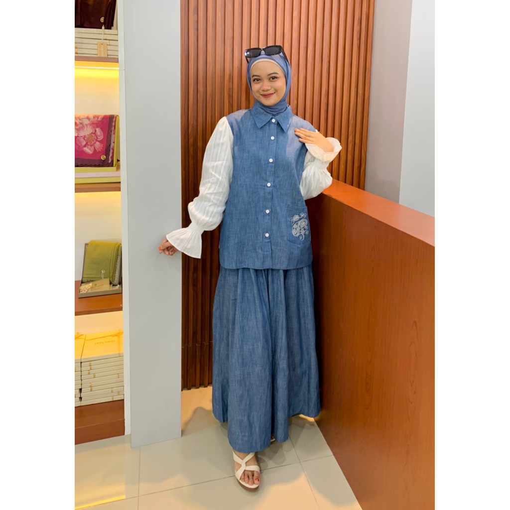 SETELAN ROK LINEN BIRU PUTIH BORDIR