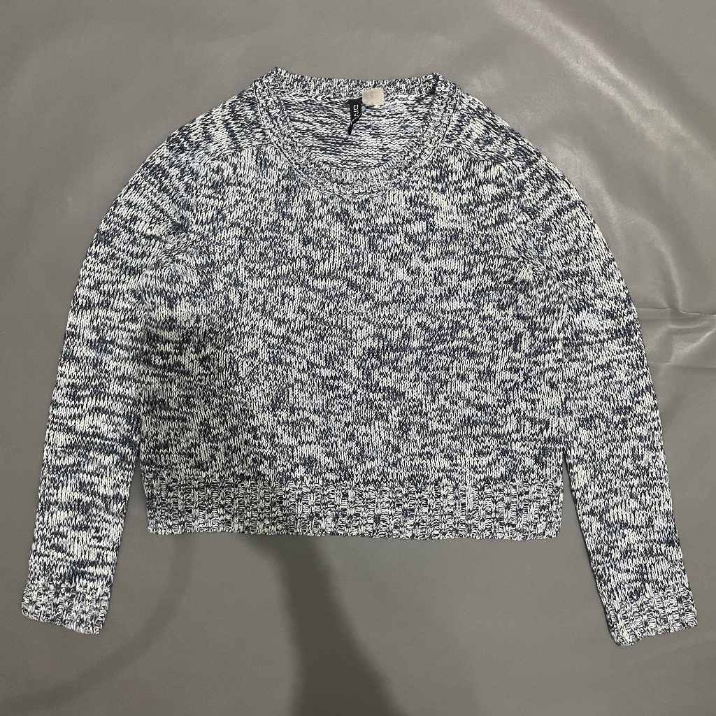 DEWASA A228 (HNM ORI, PRELOVED) Baju Sweater Rajut Rib Knit Tangan Lengan Panjang Semi Crop Top Over
