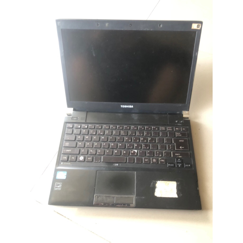 Toshiba Dynabook R732/H Second Pemakaian