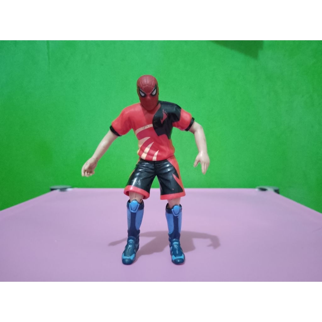 Figure GGO FOOTBALL Custome - BAREFOOT x SPIDERMAN - Murah Retro Vintage Rare Koleksi Mainan Anak An