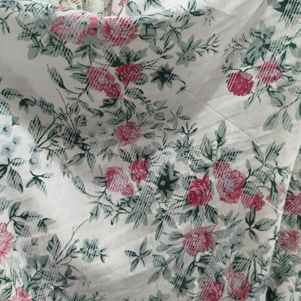 Kain Katun Silki Doby Floral Elegan Premium – Cocok untuk Gamis, Dress,Kemeja & Baju Anak - Kain Kat