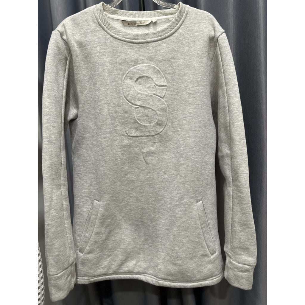 Audrey Sweetshirt Buttonscarves Benang Jarum preloved Good Condie