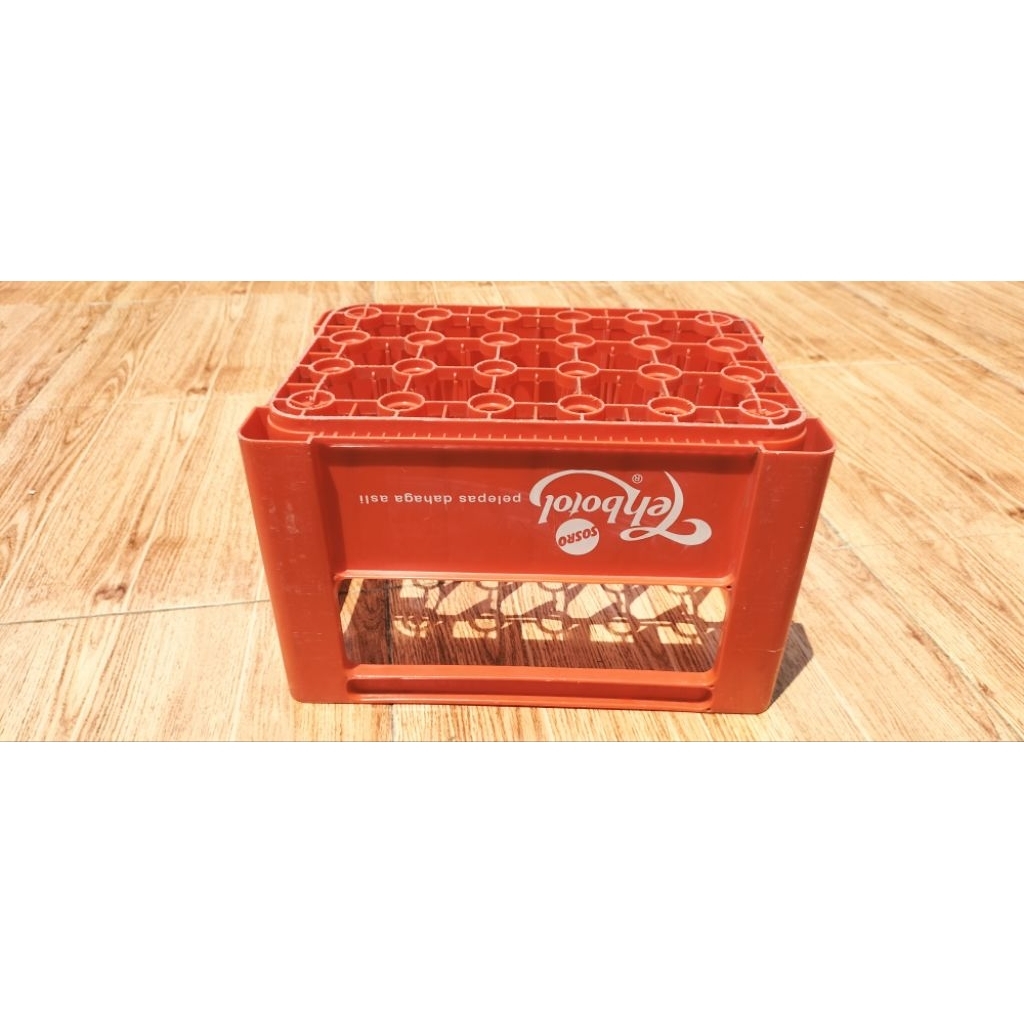 krat bekas botol minuman