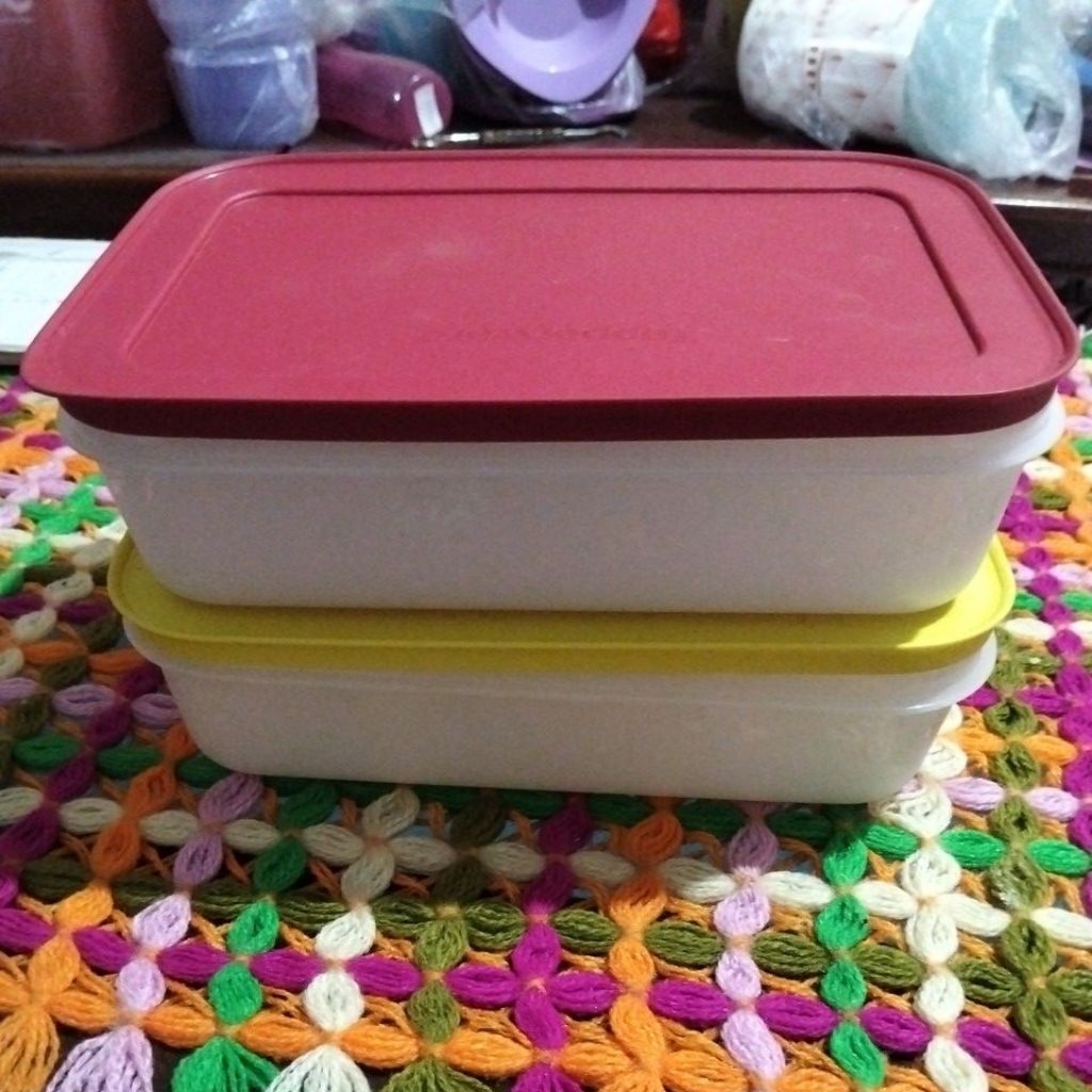 frozy cozy low 1 liter tutup kuning atau merah