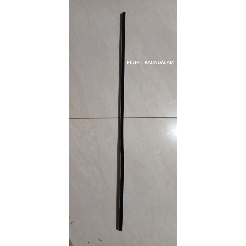 KARET KACA PELIPIT KACA MOBIL JIMNY