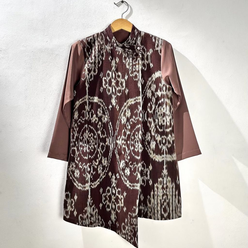 TENUN_GAYA Blouse tenun wanita modern atasan tenun wanita modern Blouse kerja fashion tenun wanita