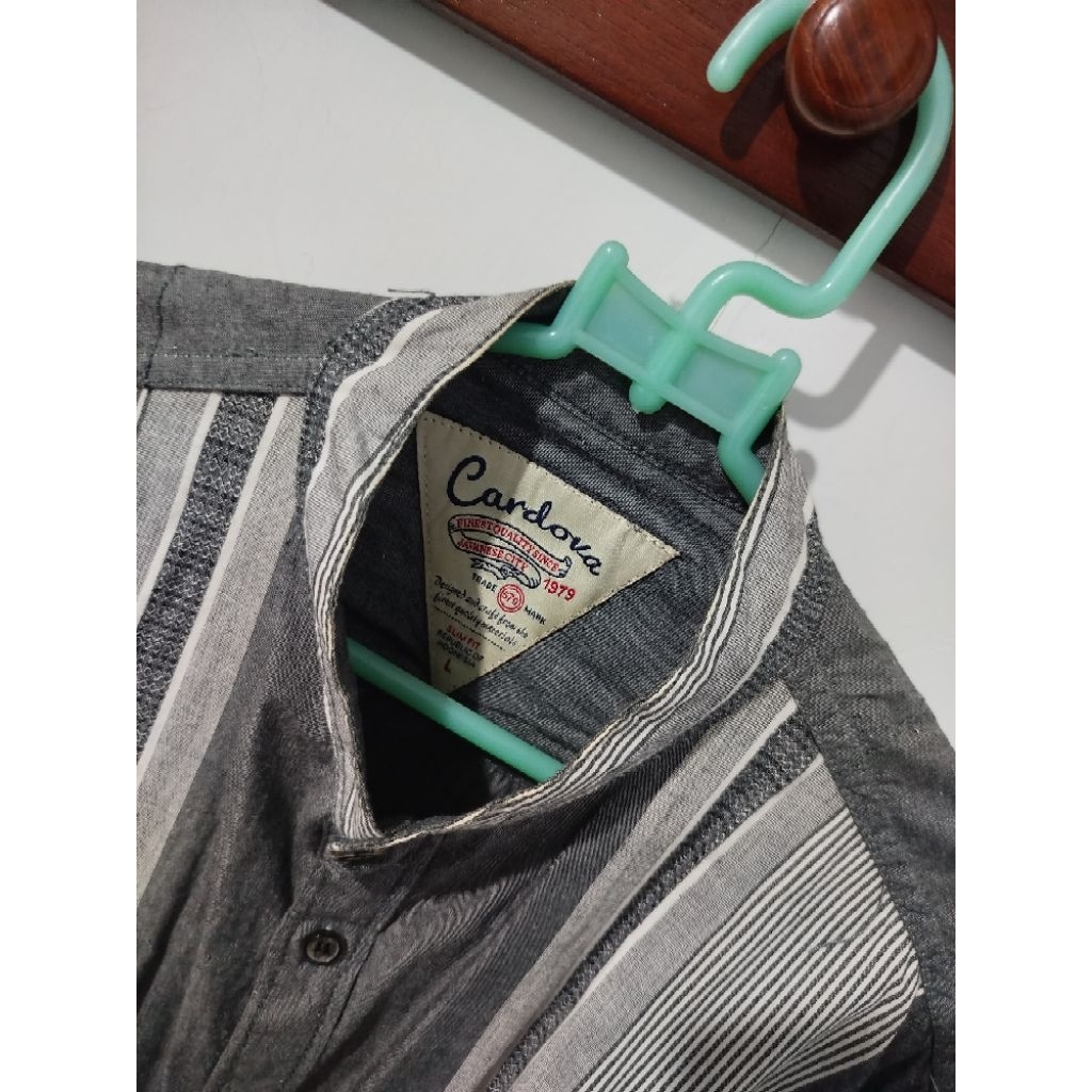 Kemeja Lengan Panjang Cardova Size L