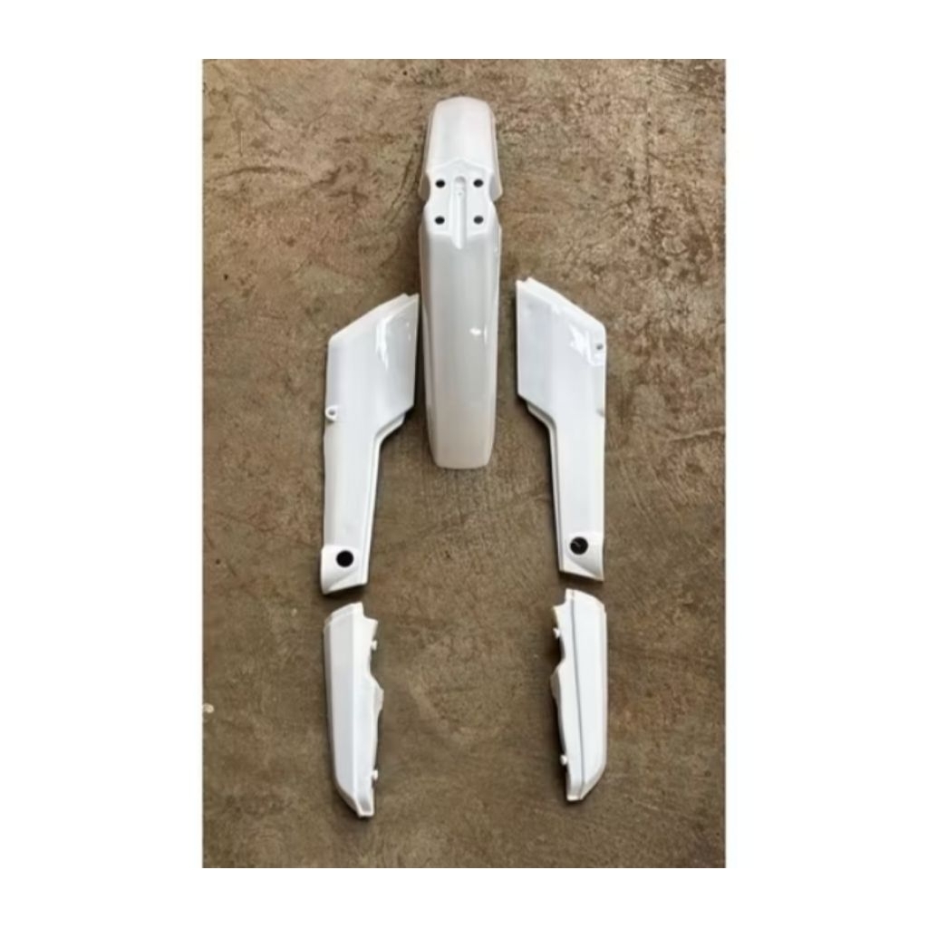 cover tutup aki box aki set slebor depan motor Honda win 100