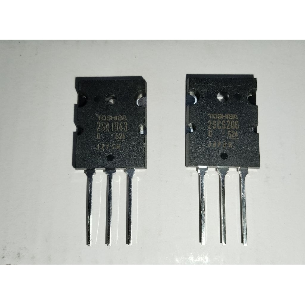 TOSHIBA A1494 C5200 LOT 524