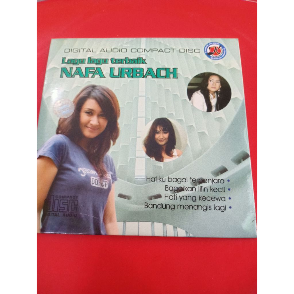 CD LAGU LAGU TERBAIK NAFA URBACH