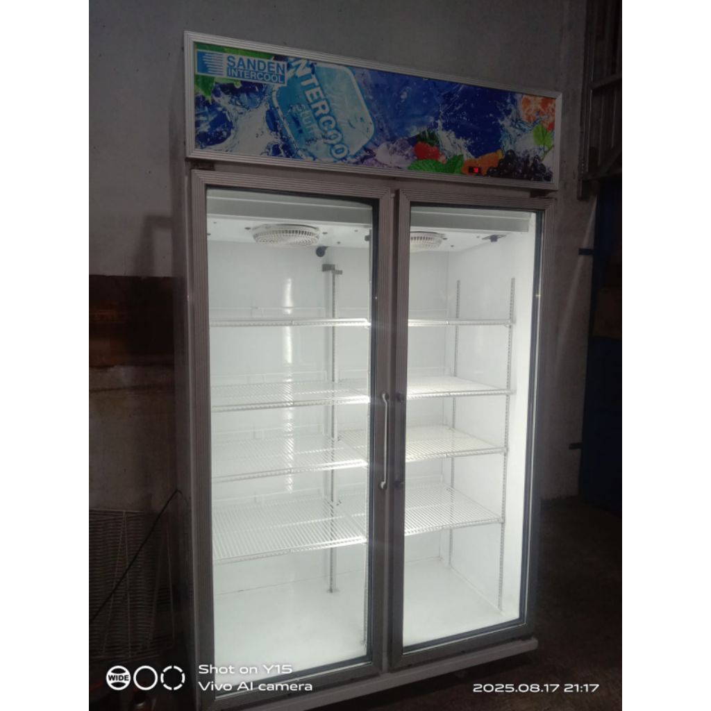 showcase chiller 2 pintu Sanden intercool second