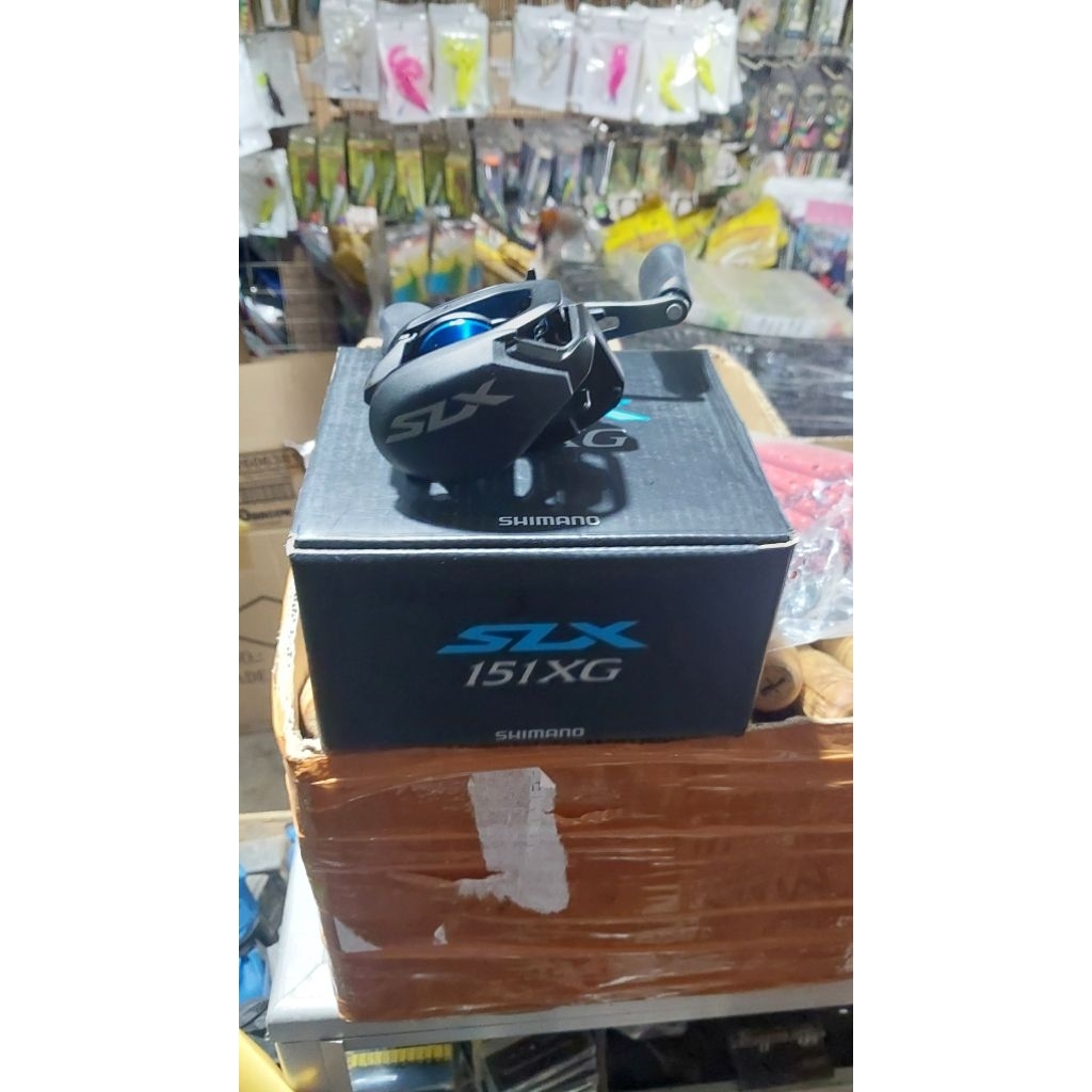 SHIMANO SLX 151XG