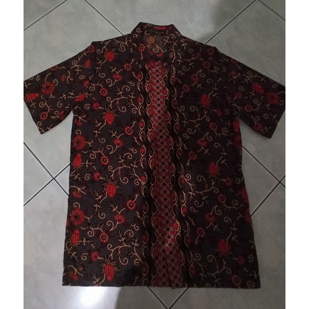 Kemeja pria batik Arjuna Weda