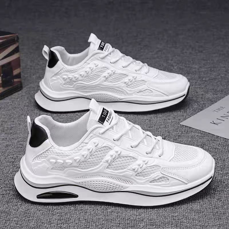 Sepatu Olahraga Pria,Sepatu Lari Bernapas dan Nyaman,Sepatu Santai Gaya Korea Warna Putih.