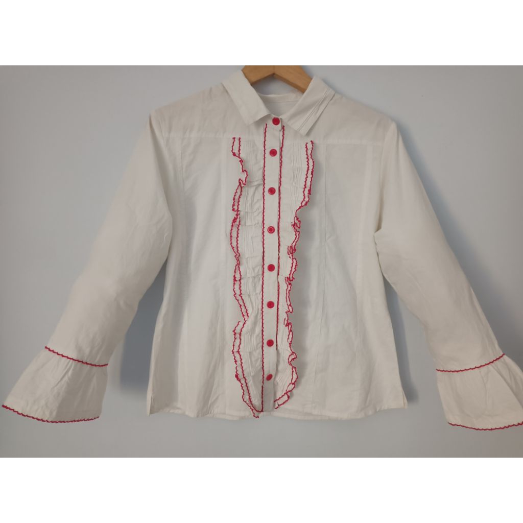 PL baju kemeja blouse putih ruffle lengan panjang bahan katun tidak terawang