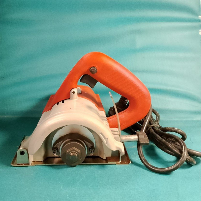 Mesin Potong Kayu Circular Saw KM-8M45B Merk KENMASTER