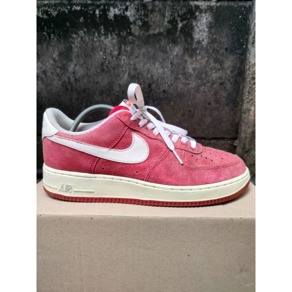 Sepatu sneakers nike af 1 low gym red
