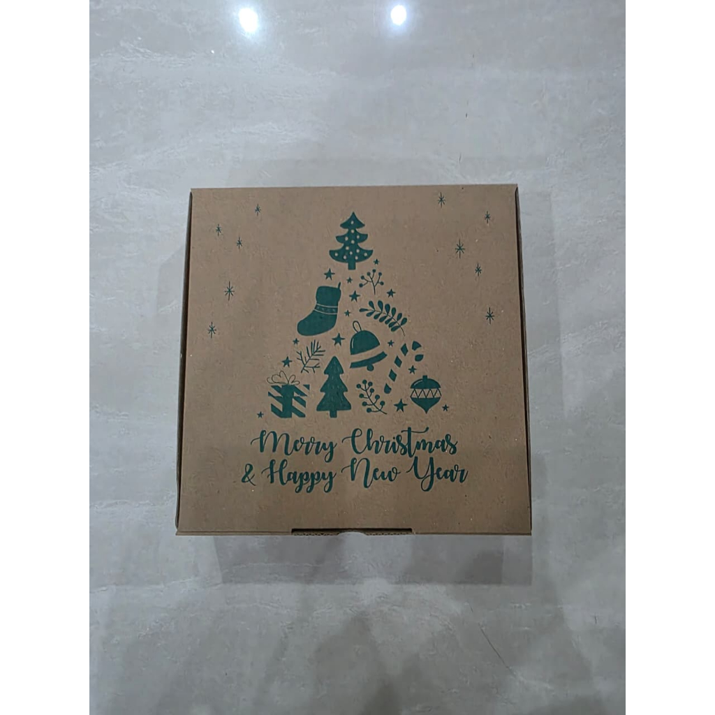 

Kardus Logo POHON NATAL Uk 20x20x5 ....Die Cut kotak Kue tart -aksesoris-dll