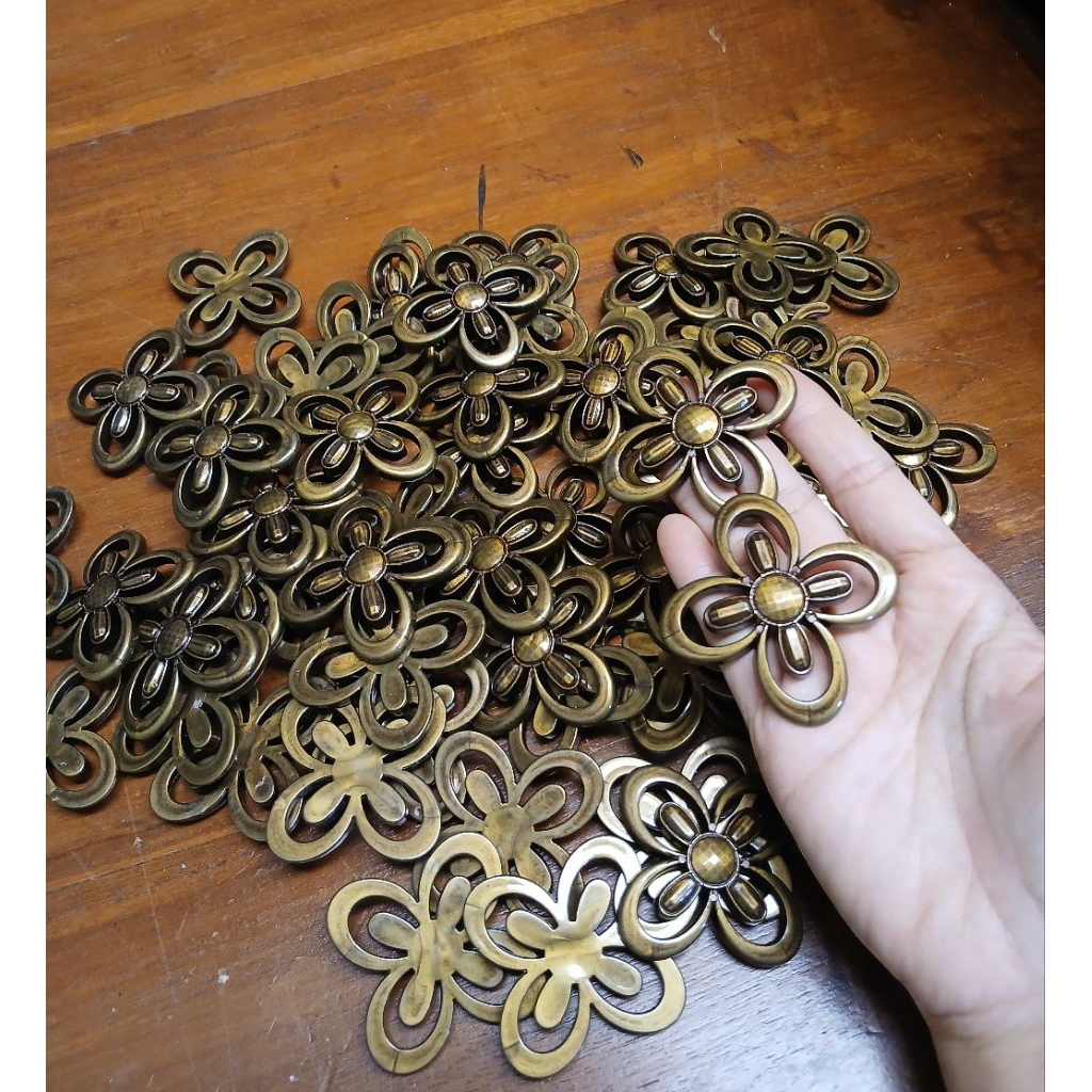 HIASAN TEMPEL BAJU  [ 55pc ]