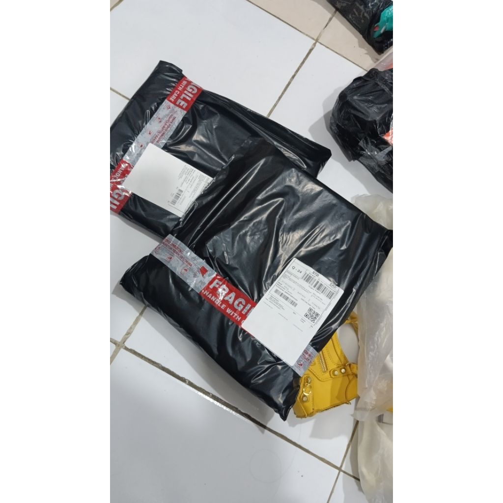 serba 100 rb rendom tas wanita