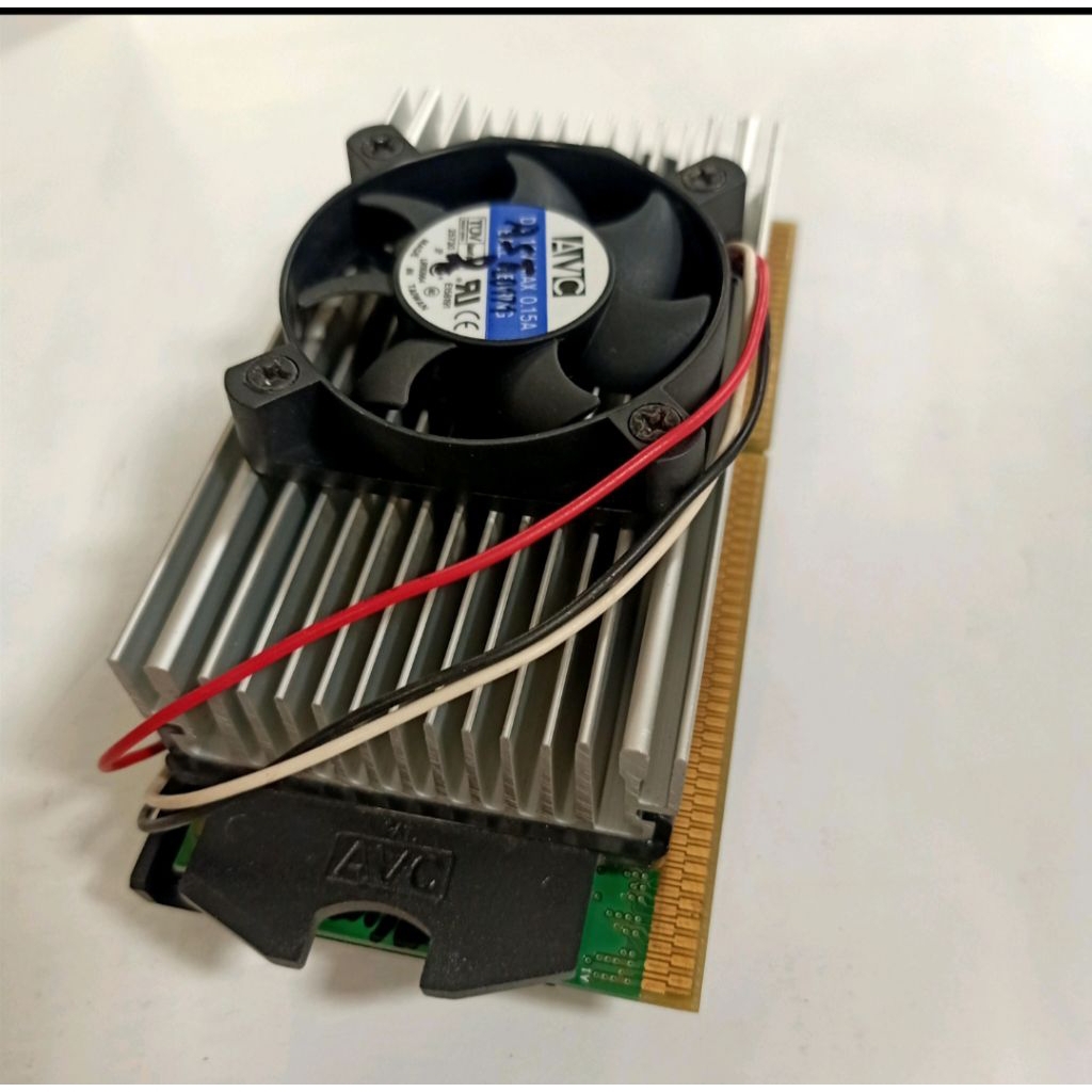 Intel processor Pentium III + fan
