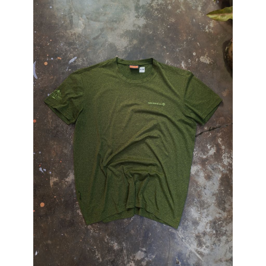 kaos running outdoor second brand strecth bekas brand second