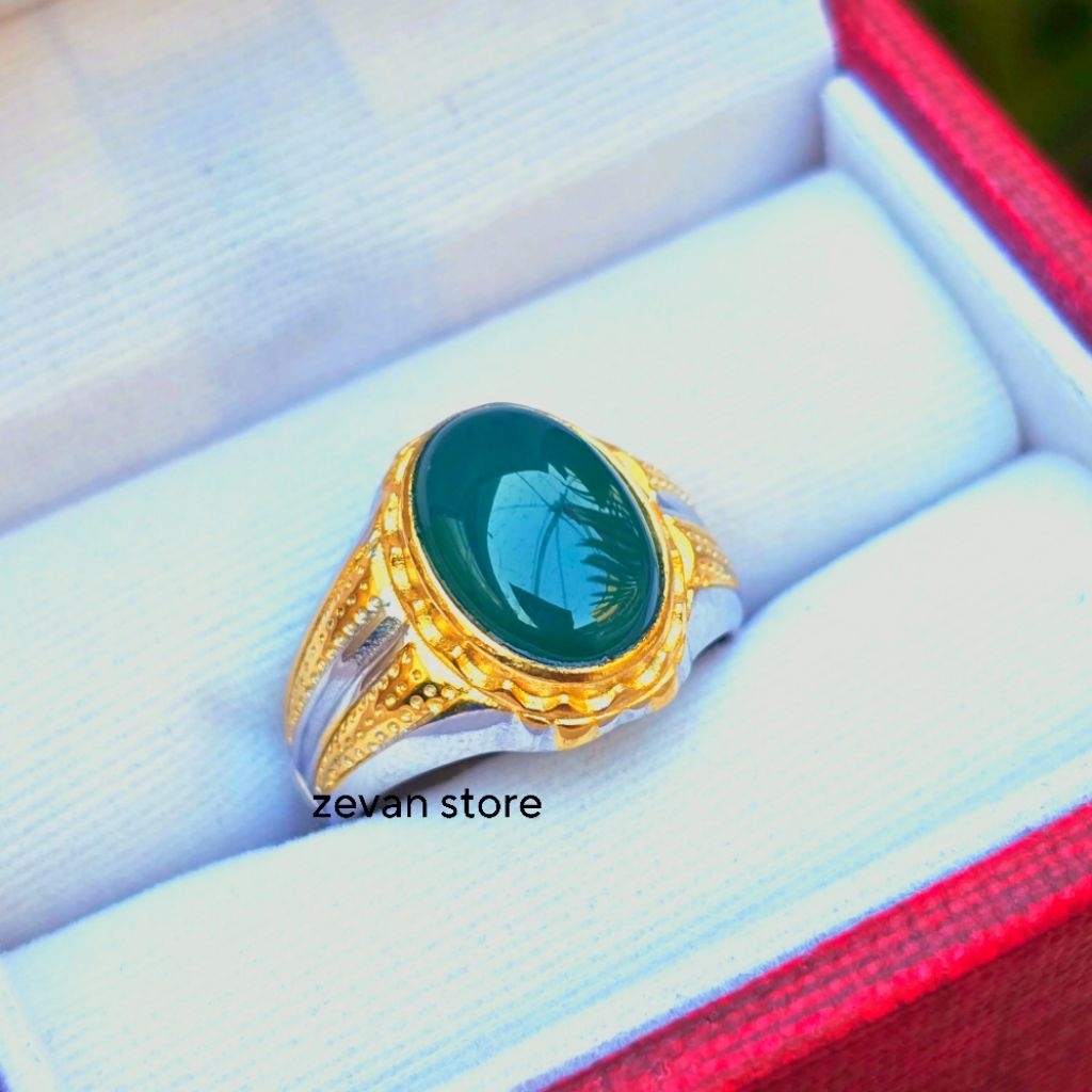 CINCIN BATU BACAN DOKO TAIWAN SUPER