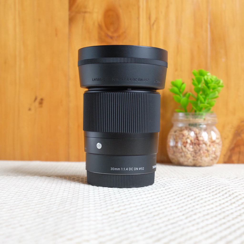 SIGMA 30MM f/1.4 for Sony Second Bergaransi 100% Likenew 99%