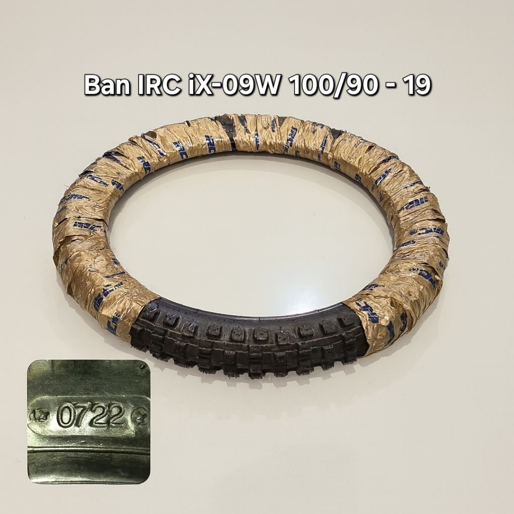 Ban Trail IRC motocross Special Compound iX-09W 100/90 - 19