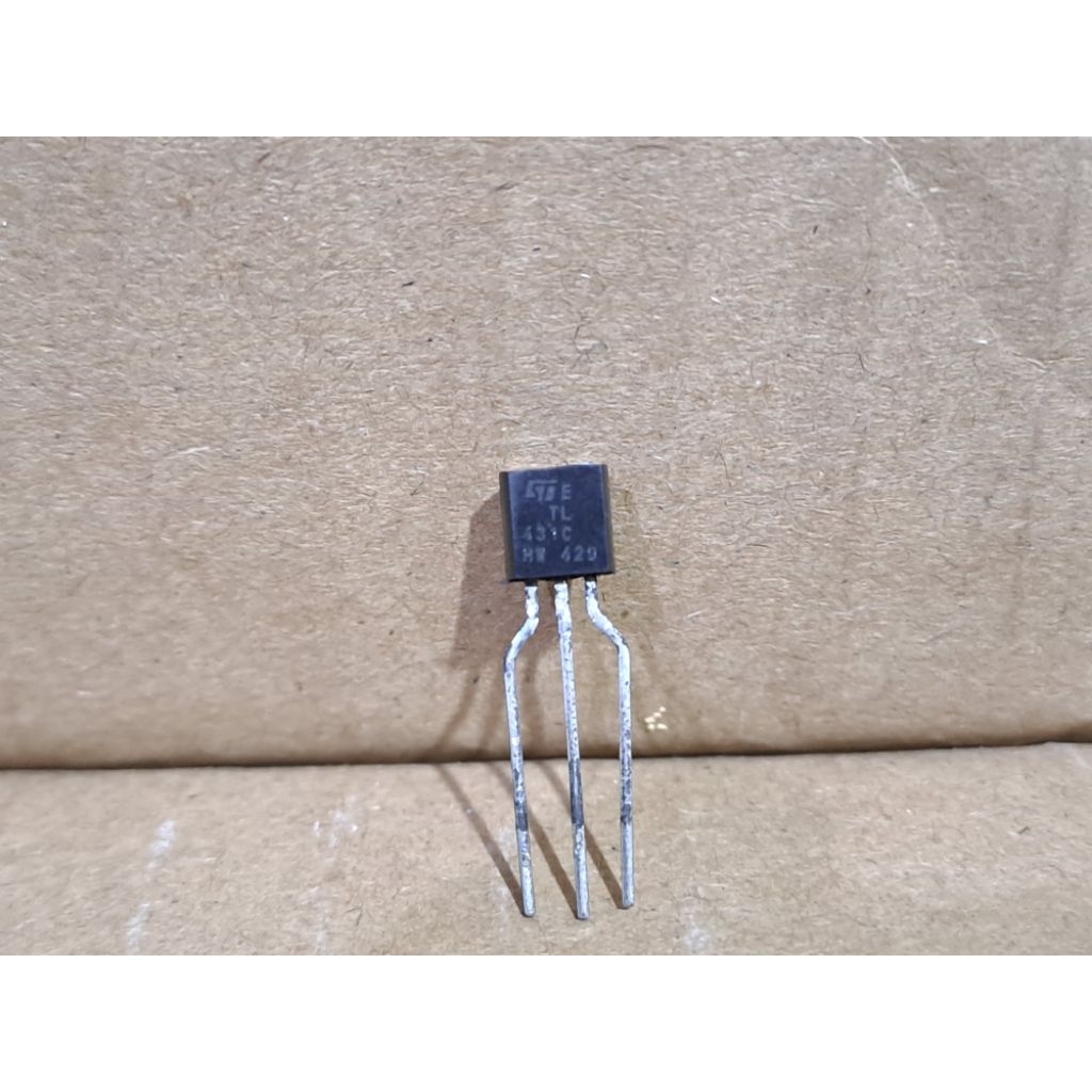 IC TL 431 C /431C Programmable Regulator Voltage Original ST .