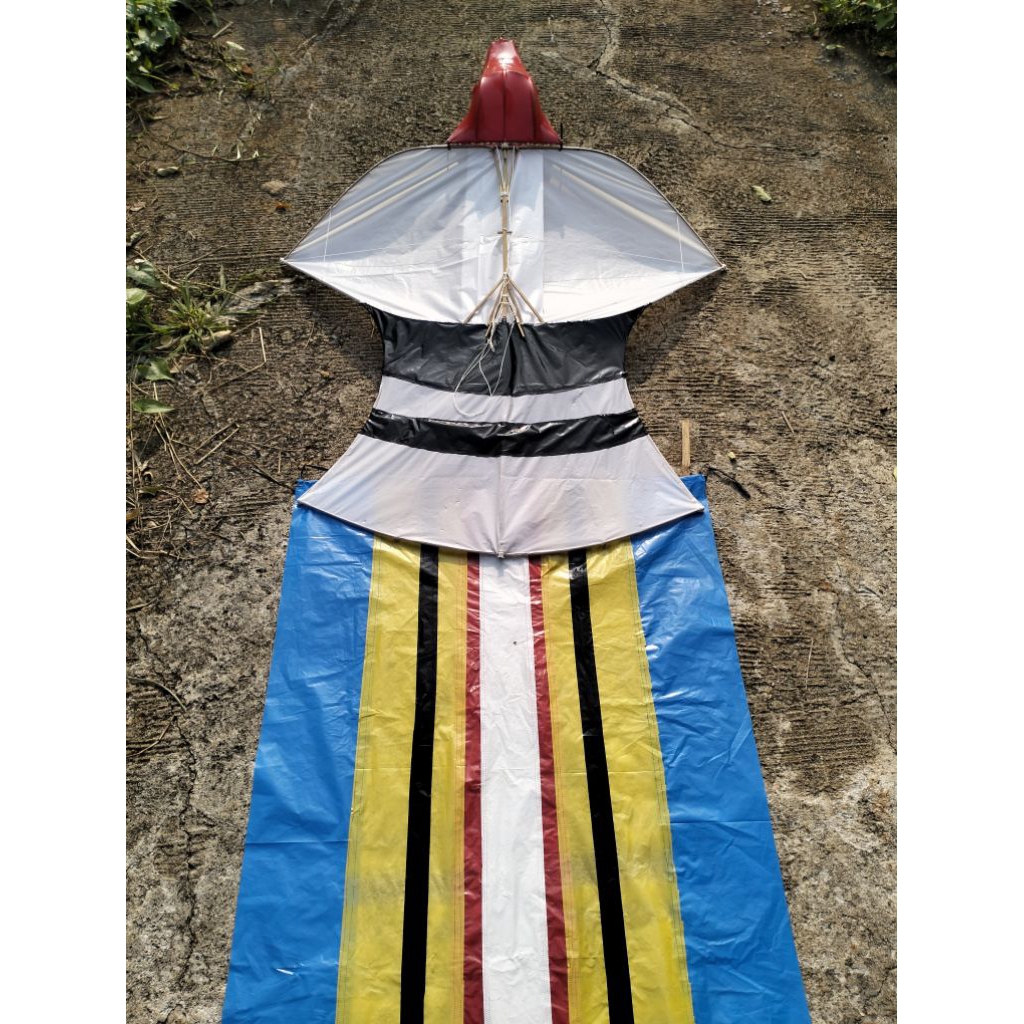 LAYANGAN JANGGAN BALI .. hanya 1 layangan