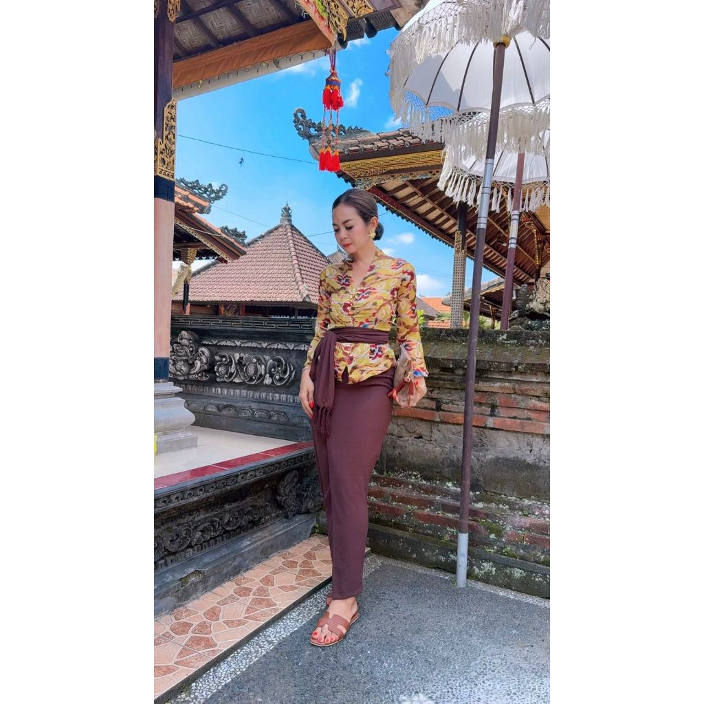 Kamen jadi polos stretch original by Djuwita Kebaya