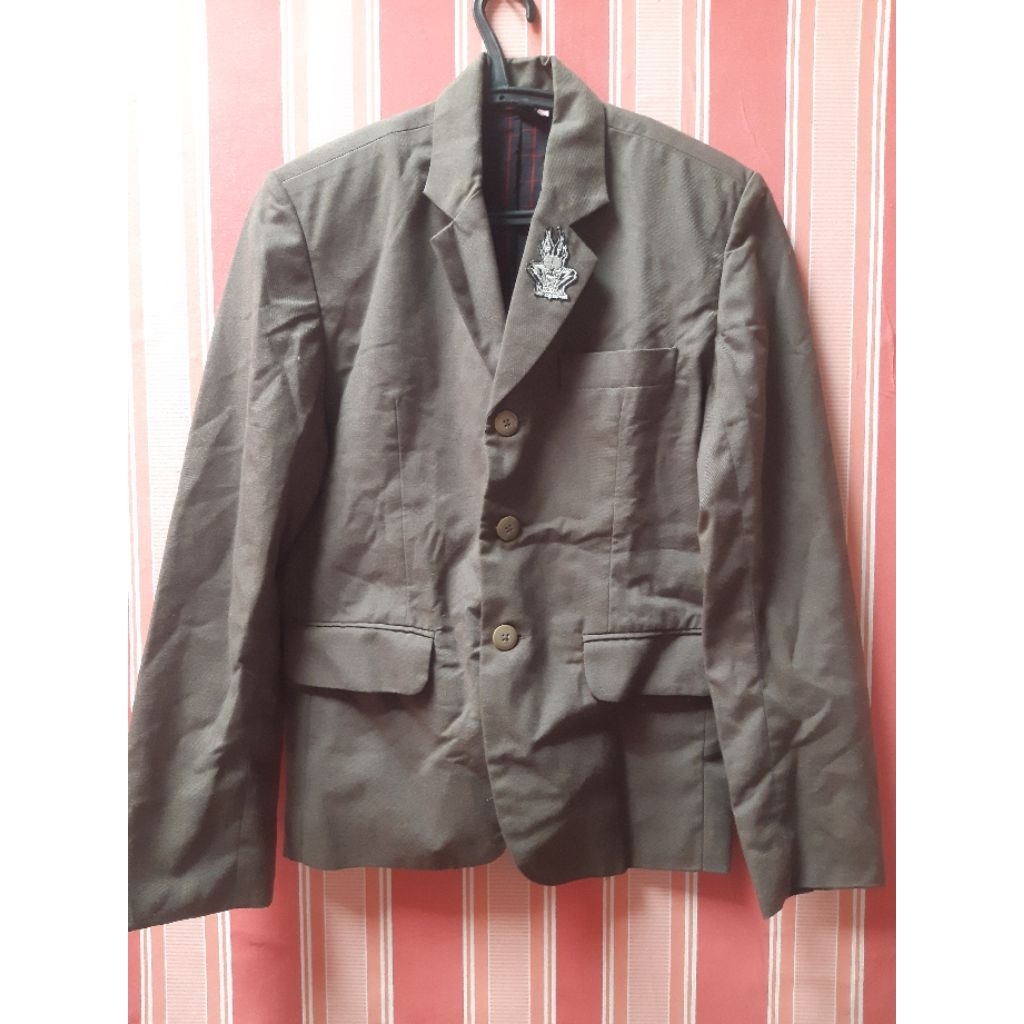 Jas Pria Bahan Jas warna Abu Kehijauan Bekas Second Preloved