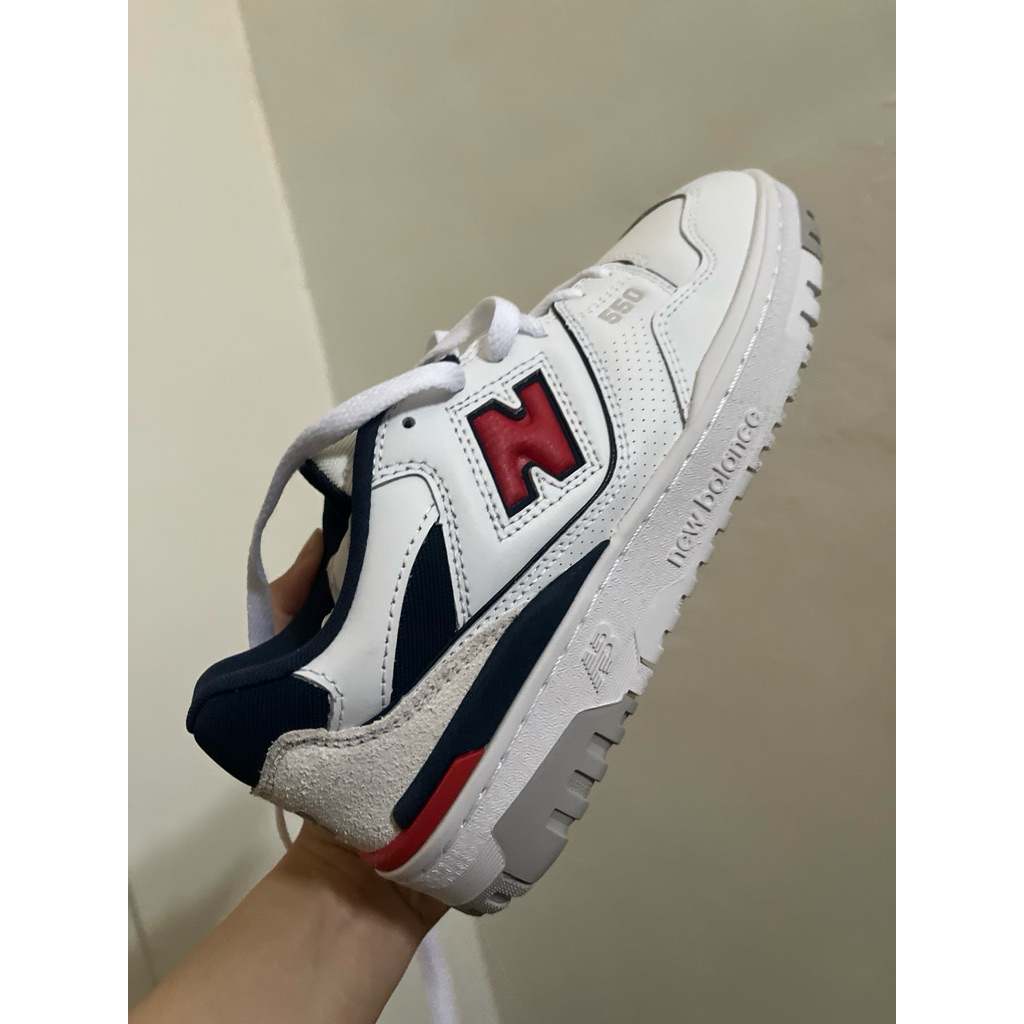 Sepatu New Balance 550