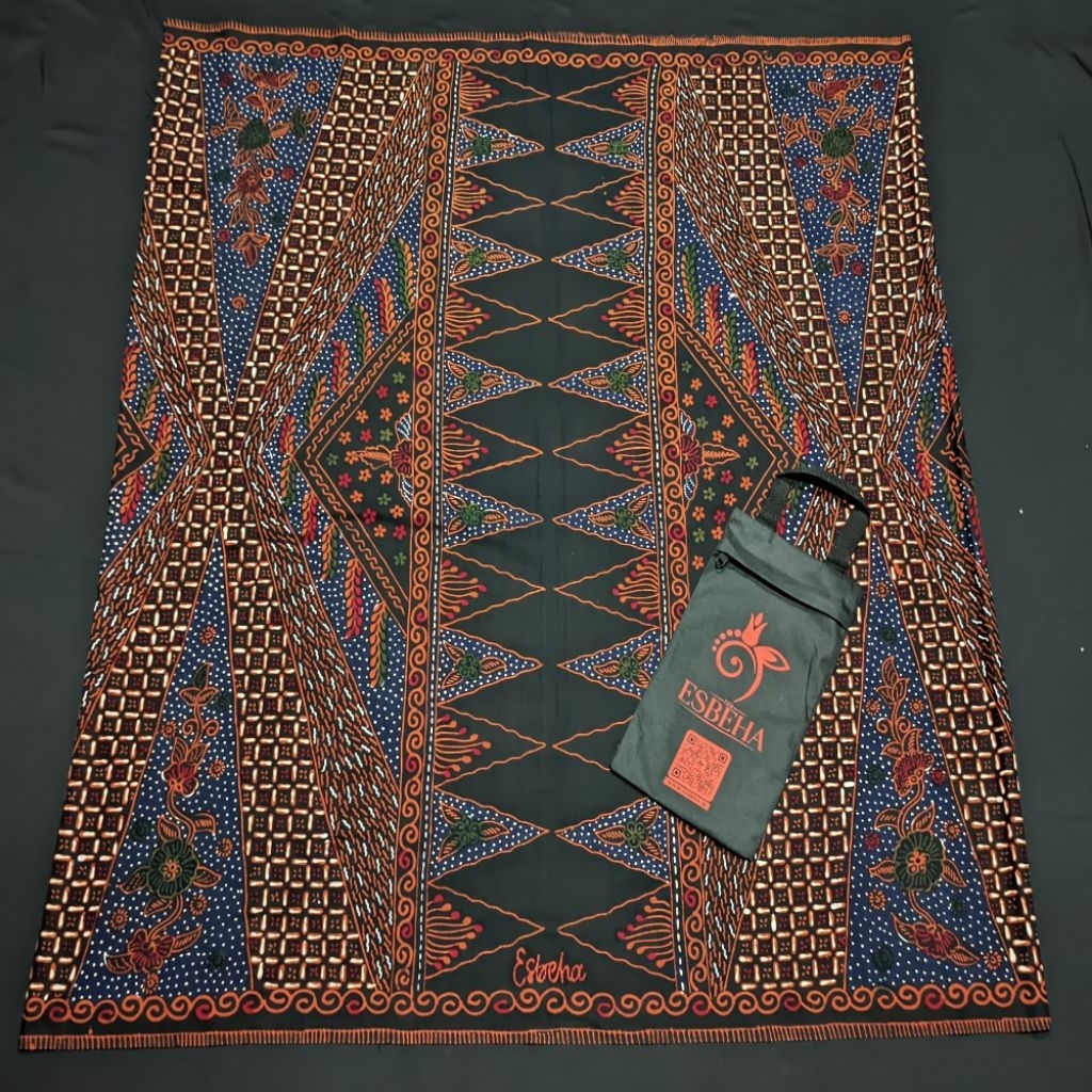 Esbeha : Seri Danurwenda | Sarung Batik Tulis 100%