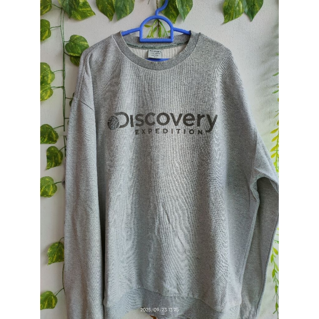 crewneck discovery expedition original.