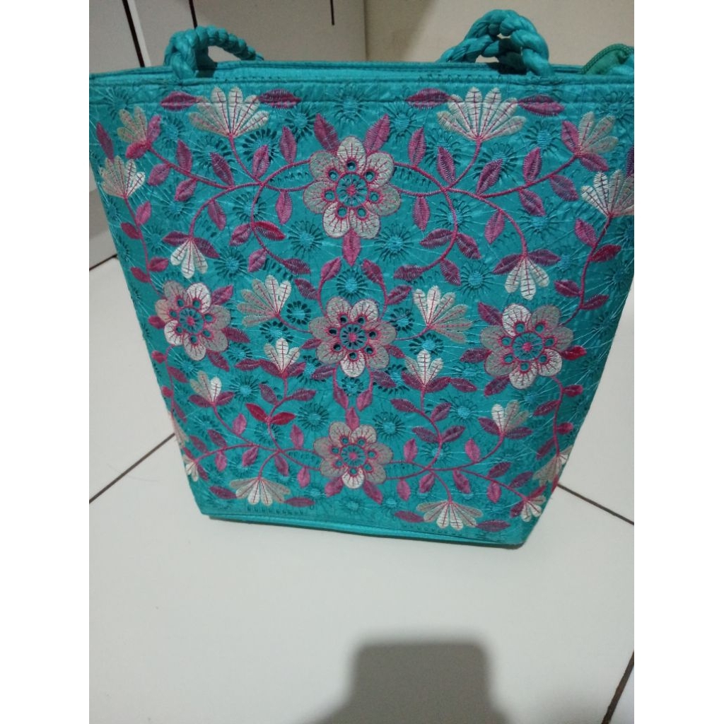 tas bordir mukena oleh khas bukittinggi