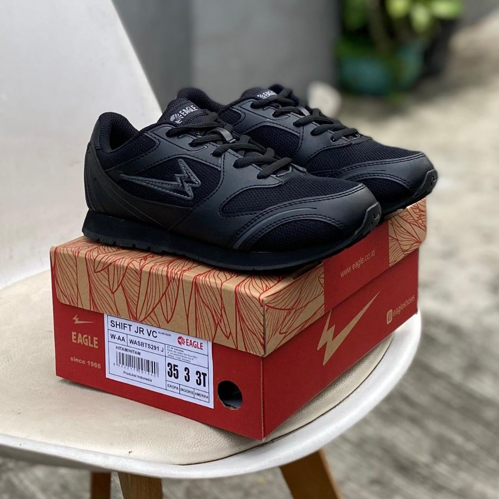 SEPATU ANAK EAGLE ANAK