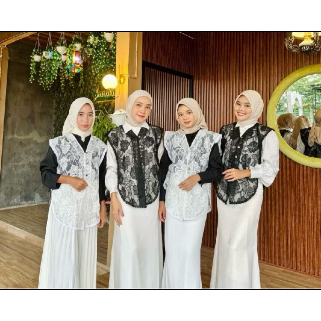 ROMPI OUTER WANITA | Only Vest | VEST BRUKAT PREMIUM PRISA HITAM PUTIH